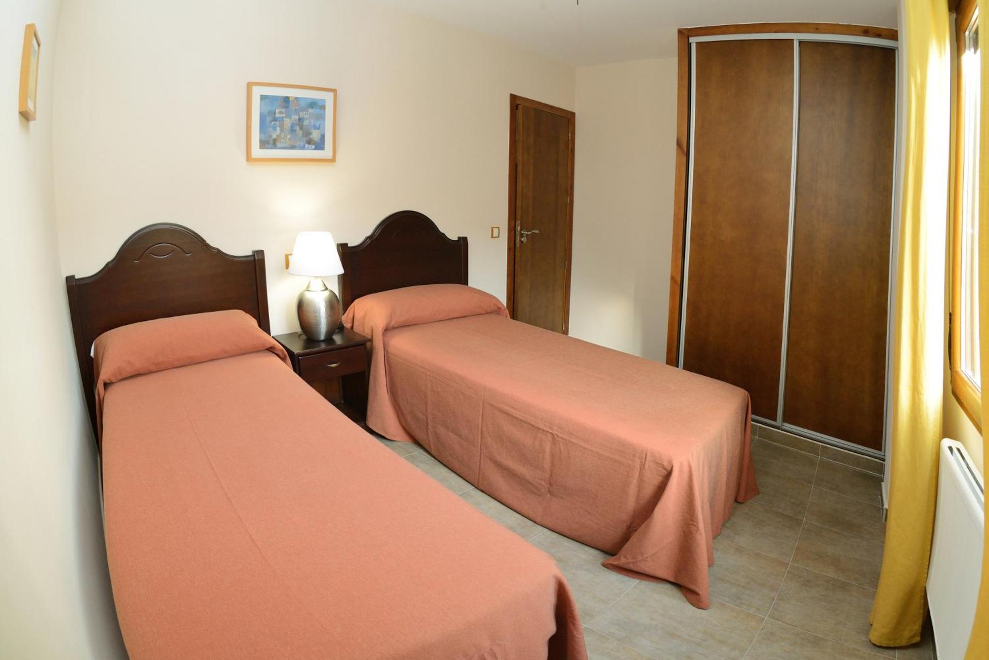 Apartamento Edificio Reyes La Adrada Exterior foto